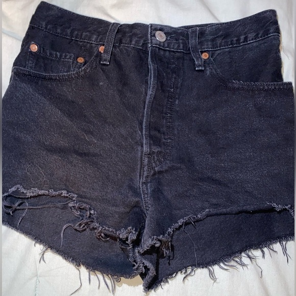 Levi’s 501 Original Black Denim Shorts Button Up Closure Raw Hem Bohemian - Picture 4 of 9